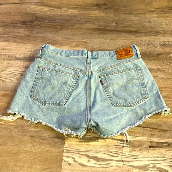 Levi's Pants - Levi’s 501 Jean shorts size 31
